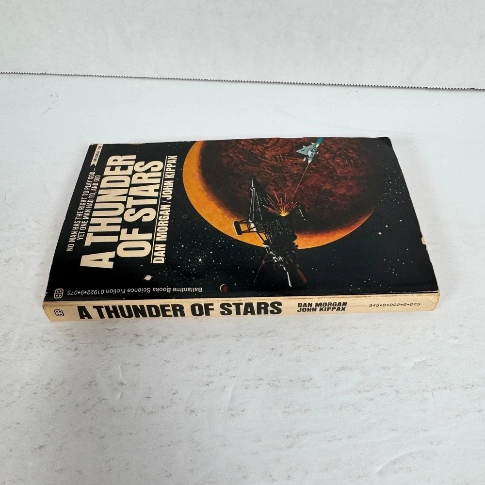 A Thunder of Stars Dan Morgan John Kippax‎ 1970 First Printing Sci-Fi Ballantine